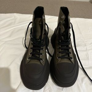 Alexander McQueen men’s size 43 boots